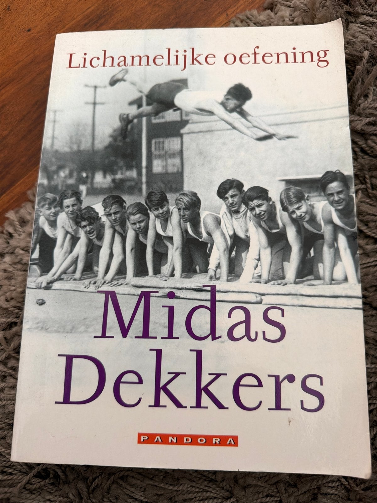 HKL.  Lichamelijke Oefening - Midas Dekkers (Pandora), Boeken, Ophalen of Verzenden, Gelezen, Overige sporten