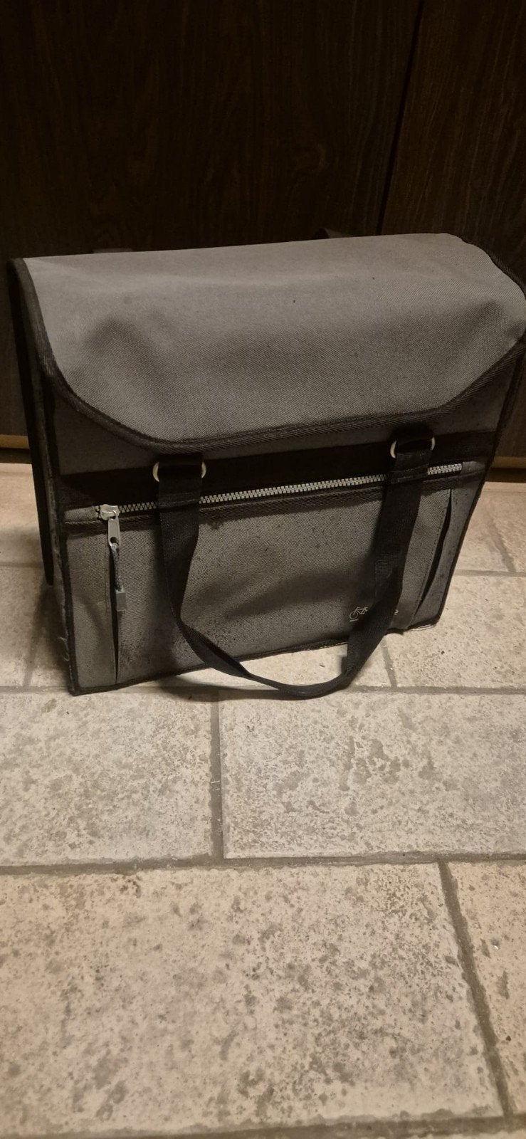 Handige grijze fietstas - Gebruikt, Ophalen, Gebruikt