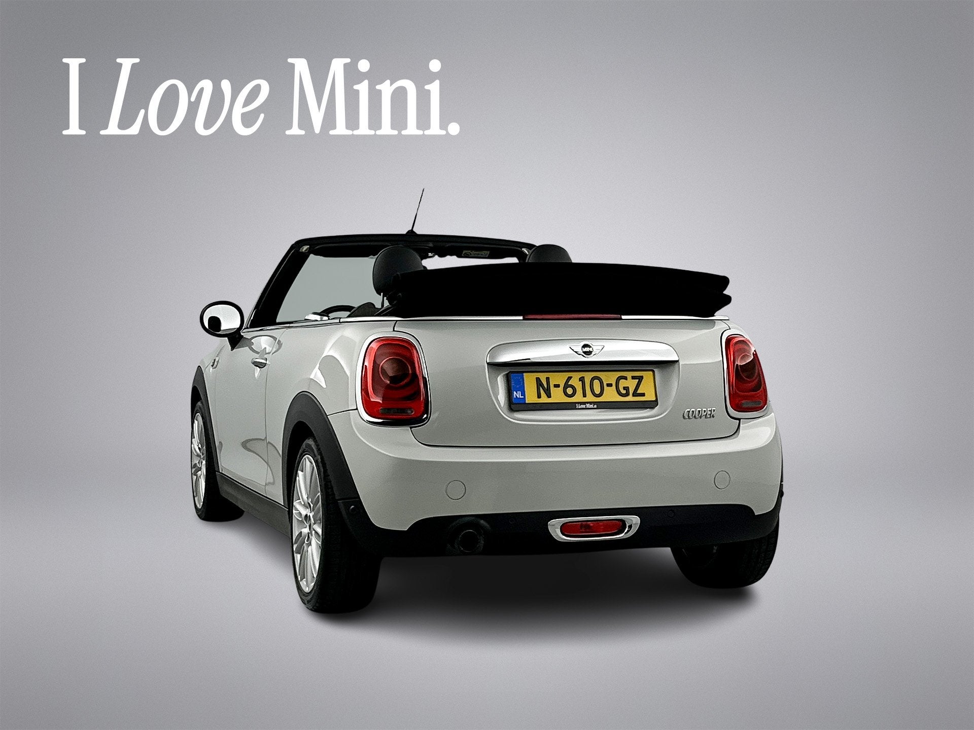 MINI Cabrio 1.5 Cooper PDC V+A/Stoelverwarming/Navi/LMV, Voorwielaandrijving, Gebruikt, Cabriolet, 4 stoelen
