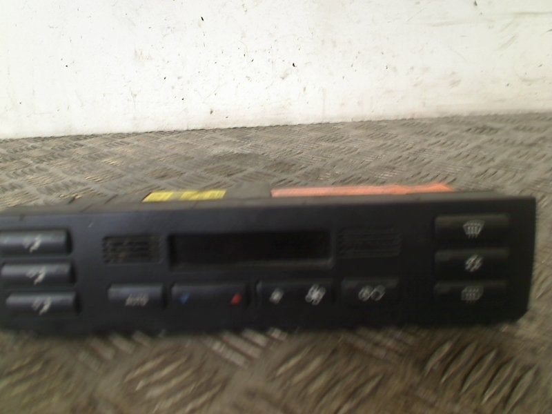 Bedieningspaneel Climate Control 3 serie Touring (E46/3), Auto-onderdelen, Gebruikt, Petuelring 130, München 80809, , Duitsland