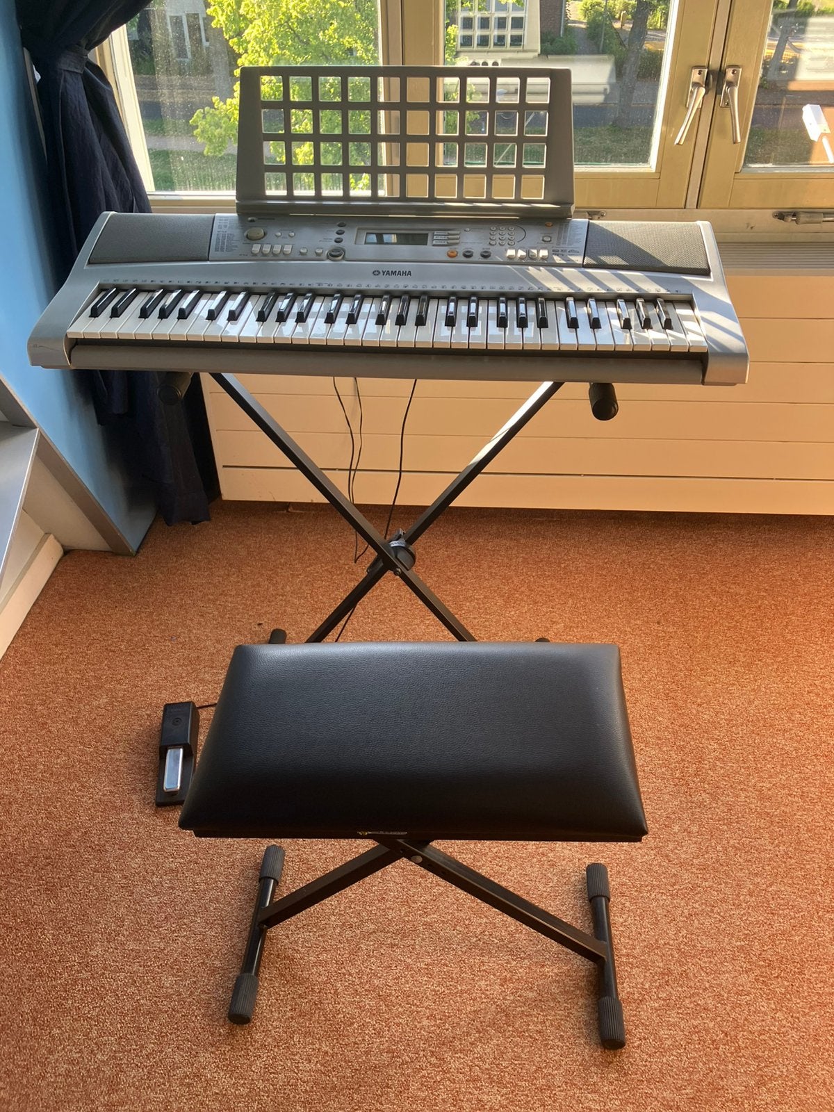 Yamaha keyboard PSR E303, Muziek en Instrumenten, Ophalen, 61 toetsen, Yamaha, Zo goed als nieuw