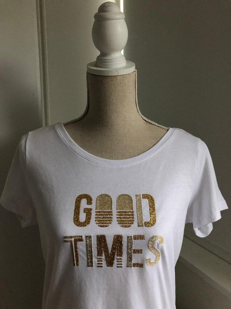 Dames T-shirt wit met goud Nieuw!, Kleding | Dames, T-shirts, Wit, Nieuw, Korte mouw, Ophalen