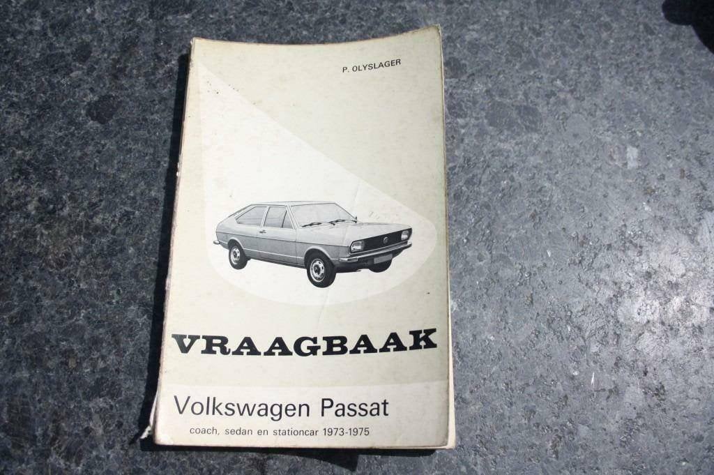 vraagbaak   vw passat  1973 -1975, Ophalen of Verzenden