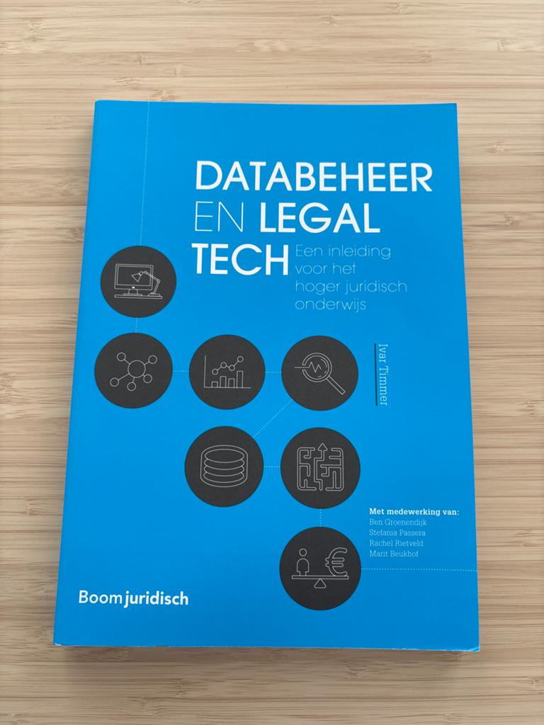 Databeeheer en Legal Tech - Ivar Timmer, Ophalen of Verzenden, Gamma, Zo goed als nieuw, HBO