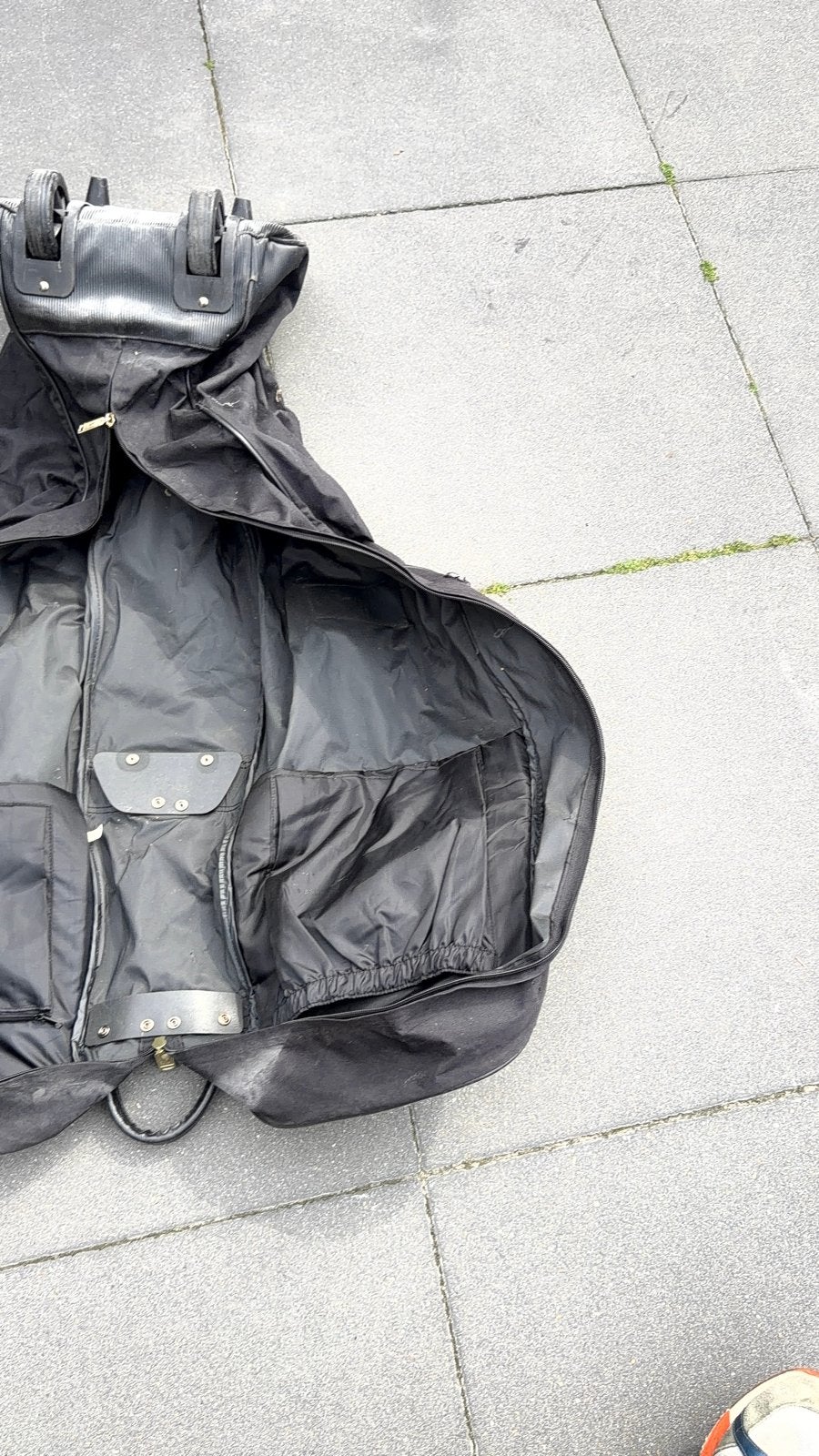 Golf zwarte reistas met wieltjes en uitschuifbare handgreep, Ophalen, Gebruikt, Tas