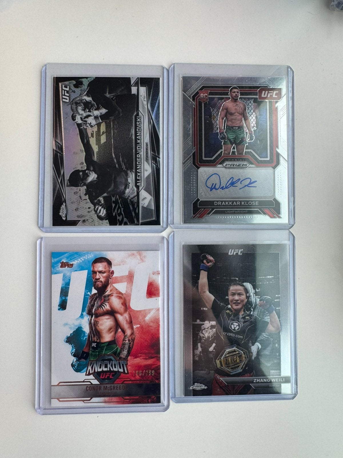 Conor McGregor /299 Alexander Volkanovski, Ophalen of Verzenden, Zo goed als nieuw