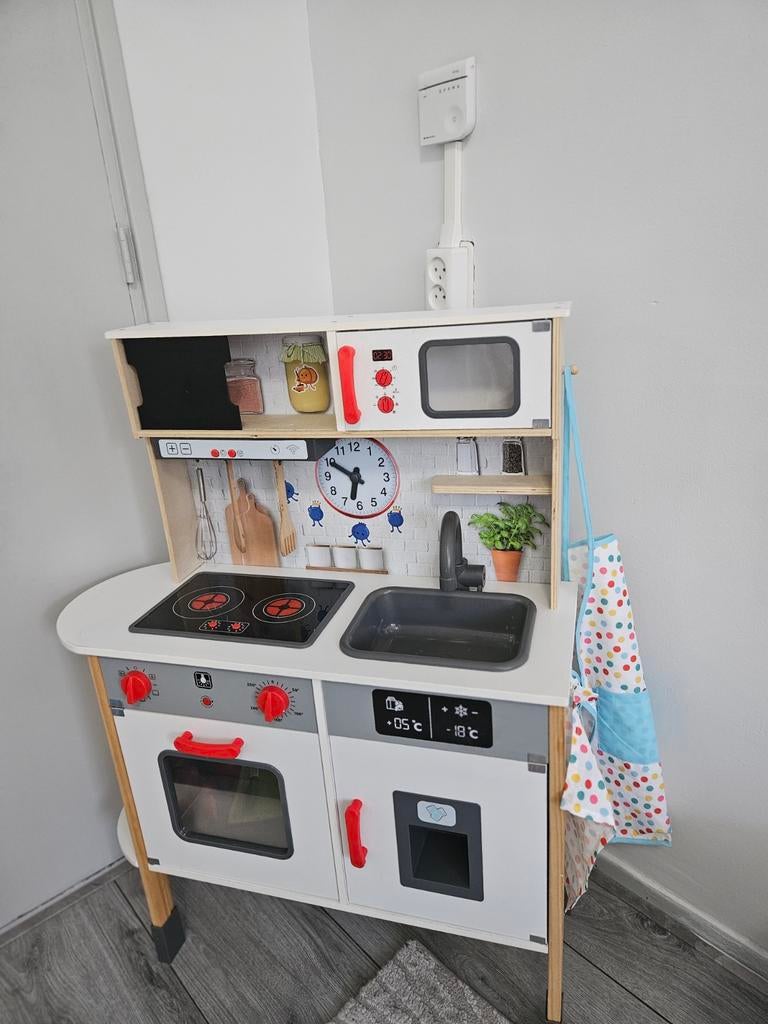 Kinderkeuken met geluid, licht en veel accessoires, Ophalen, Zo goed als nieuw, Hout, Speelkeuken-accessoire