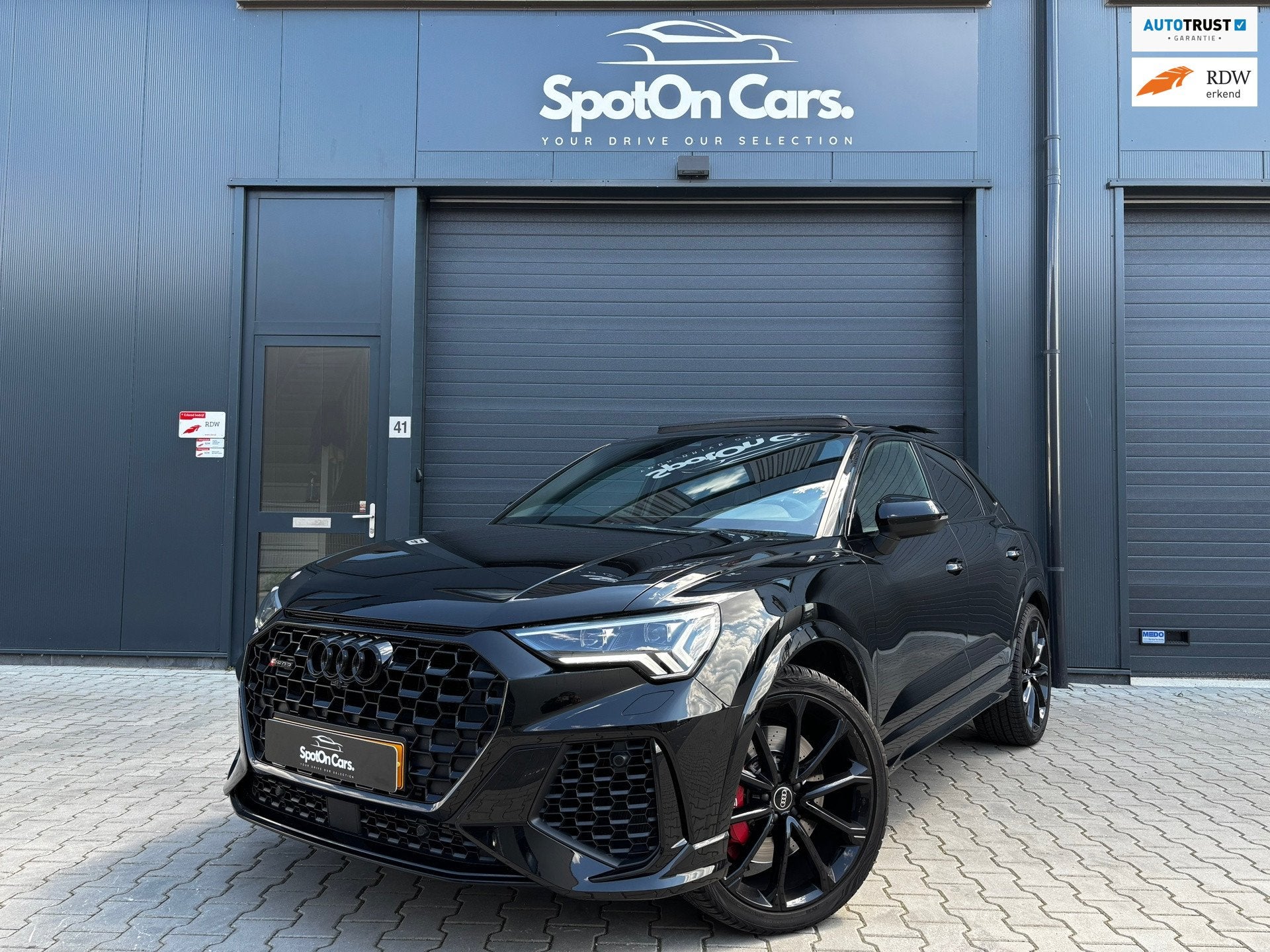 Audi RSQ3 Sportback TFSI RS PANO ACC SONOS DYNAMIC PLUS, Automaat, Gebruikt, 1675 kg, Zwart