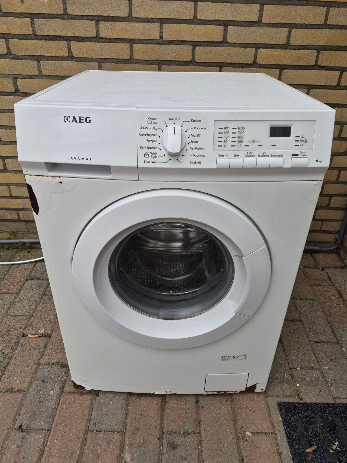 Lavamat AEG wasmachine, Ophalen, 1200 tot 1600 toeren, Gebruikt, 4 tot 6 kg
