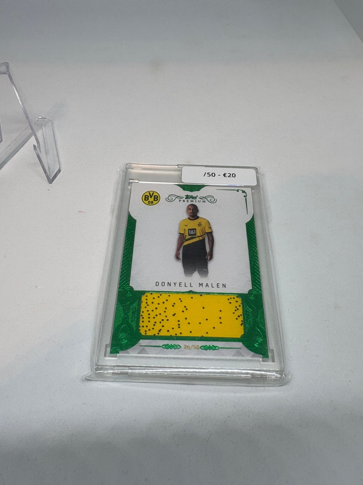 Topps BVB Premium 2023-24 Donyell Malen Patch /20, Ophalen of Verzenden, Zo goed als nieuw, Plaatje