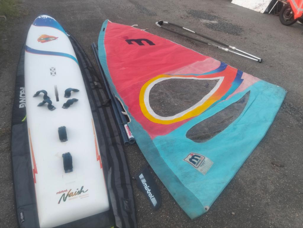 Mistral Naish, uniek mooie staat, volledig originele staat, Watersport en Boten, Ophalen, Plank