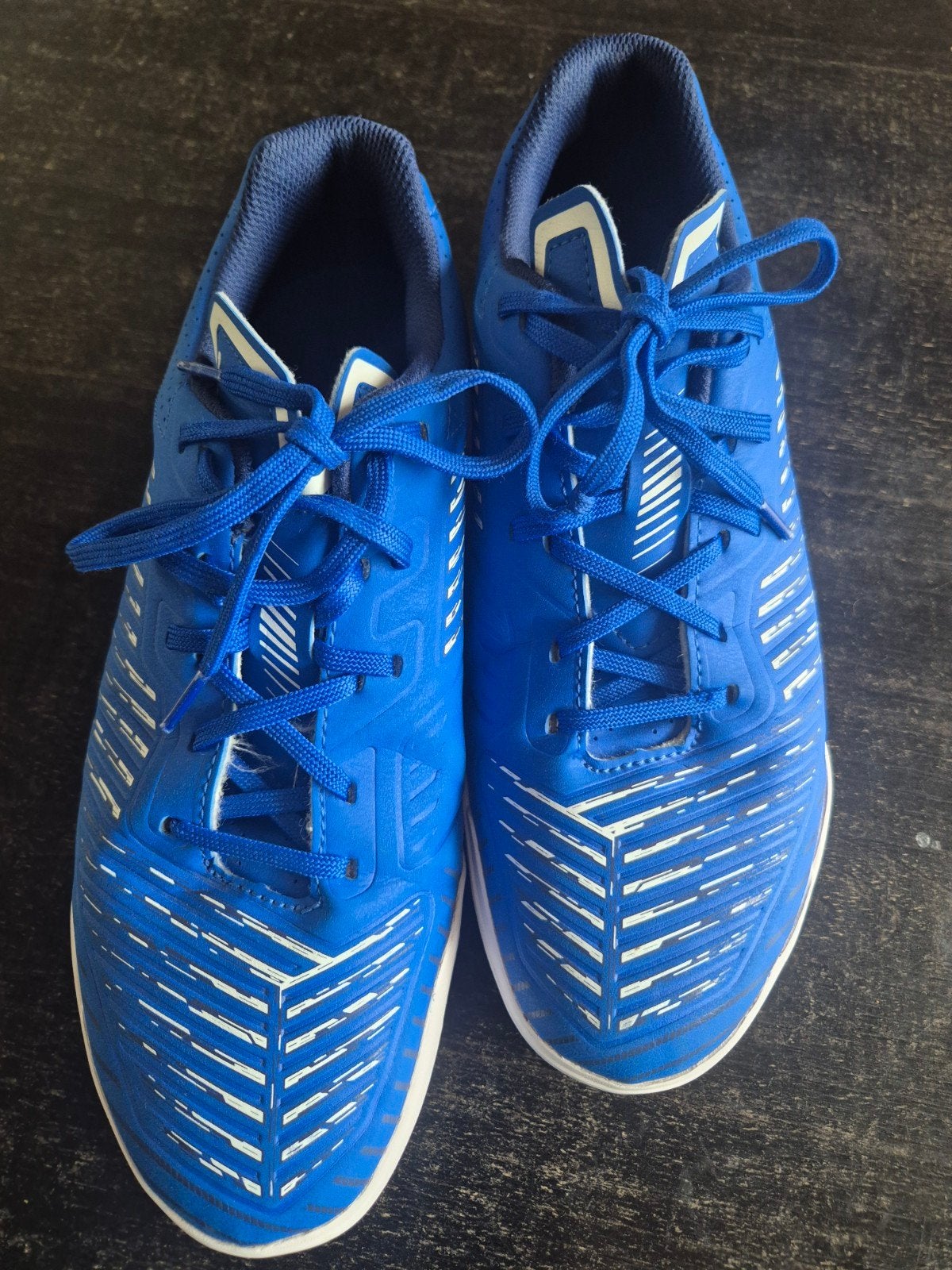 Kipsta Futsal zaalschoenen gymschoenen blauw - Maat 42, Ophalen of Verzenden, Zo goed als nieuw, Schoenen