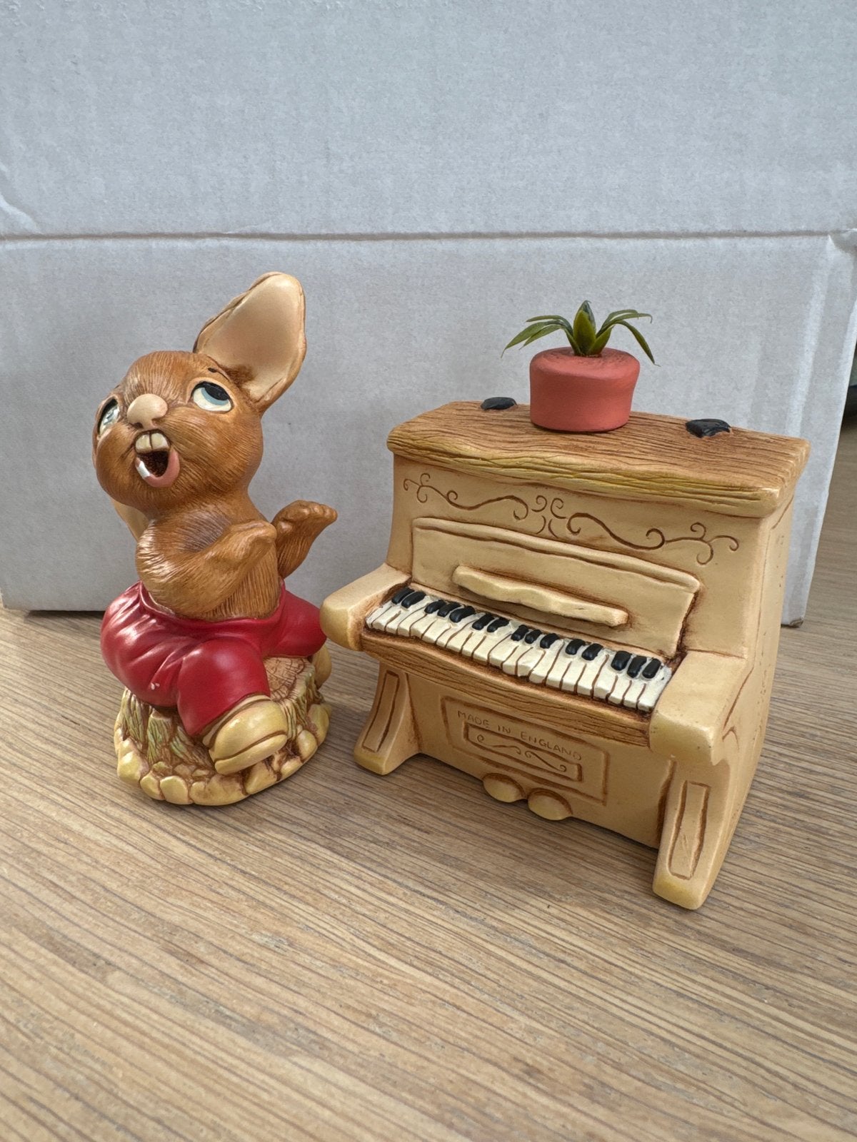 Pendelfin Konijn 'The Thumper' en Piano Beeldjes, Ophalen of Verzenden, Gebruikt