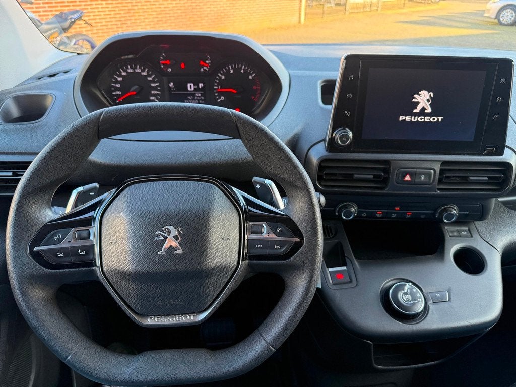 Peugeot Partner 1.5 BlueHDI Premium Long L2 navi cruise auto, Gebruikt, Euro 6, 4 cilinders, Origineel Nederlands