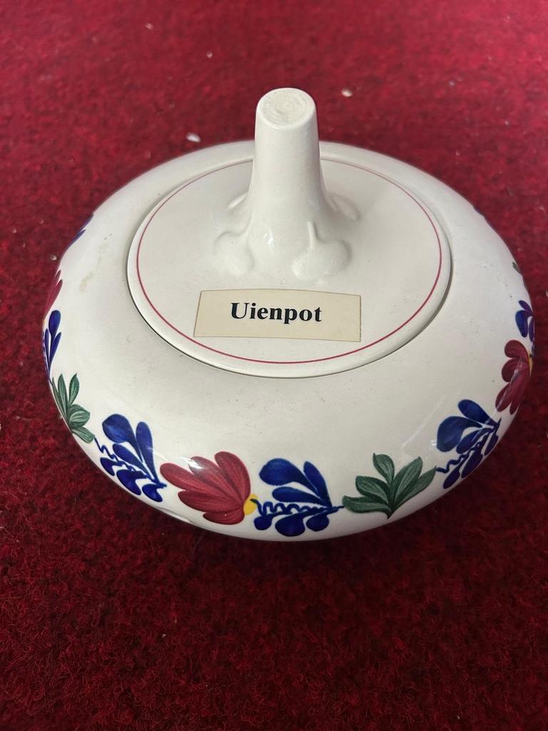 Vintage Boerenbont Uienpot van Boch - Handgeschilderd, Antiek en Kunst, Ophalen