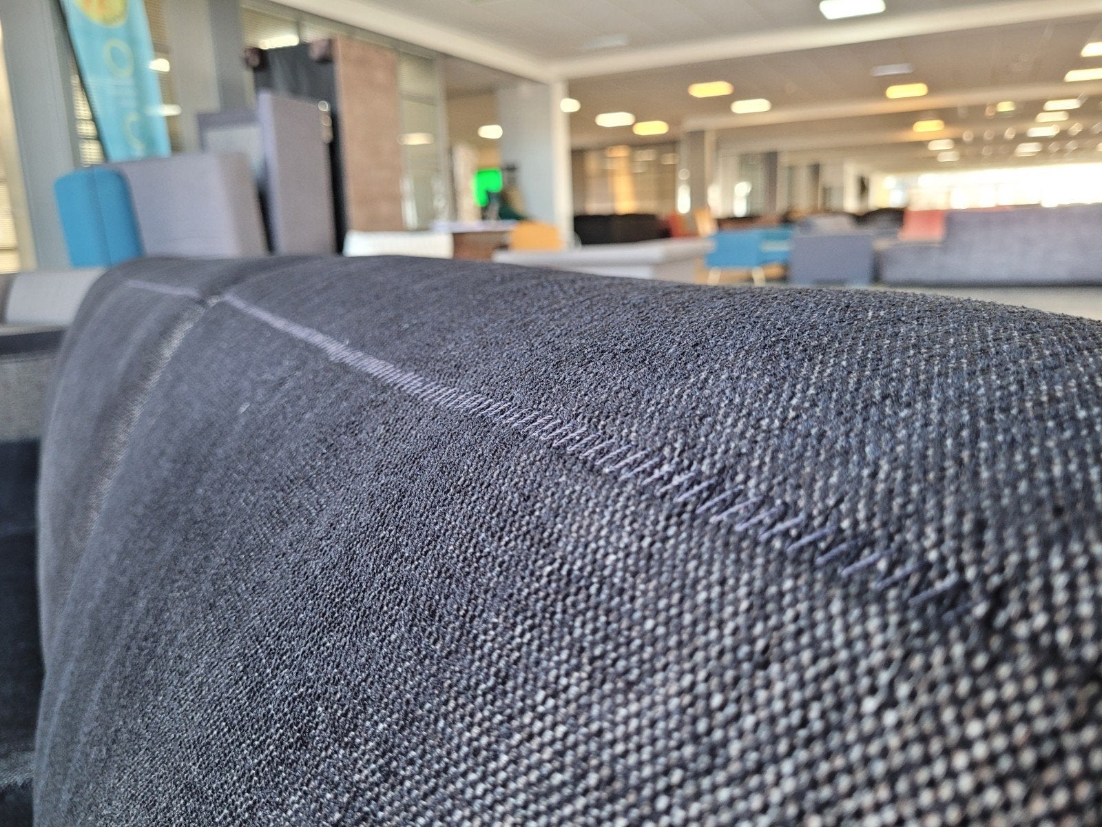 Foto 3 van ✅️️️️️️GEREINIGD zandkleurig zwart hoekbank 255x175 BEZORGEN