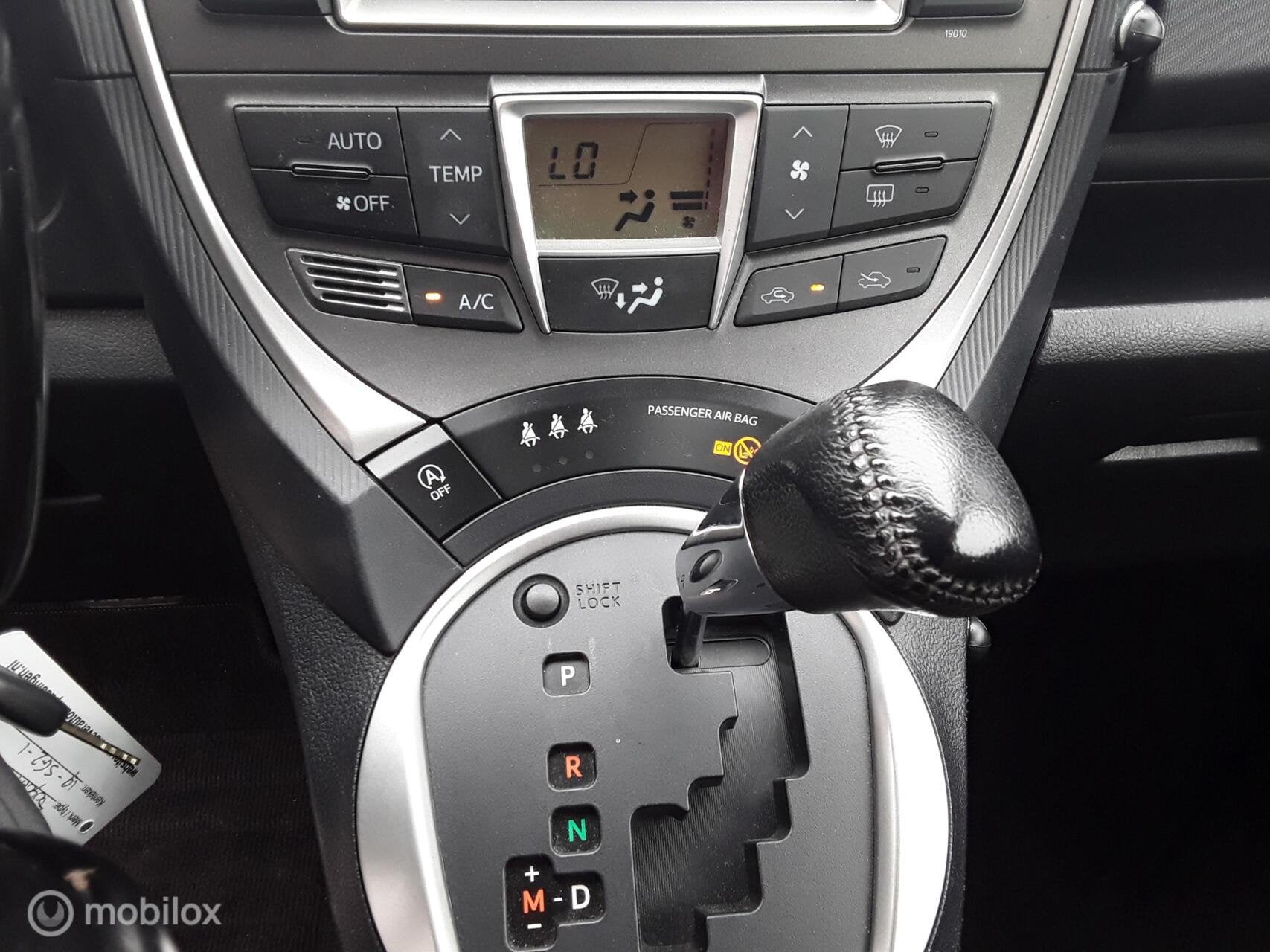 Toyota Verso-S Aspiration, aangepaste auto, Auto's, Euro 5, Gebruikt, 4 cilinders, Bedrijf