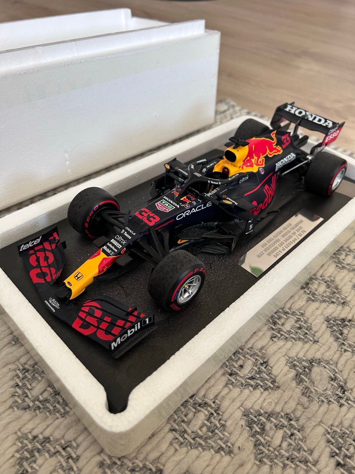 Minichamps 1:18 Max Verstappen Kampioen 2021 Abu Dhabi, Ophalen of Verzenden, Gebruikt, Auto, MiniChamps
