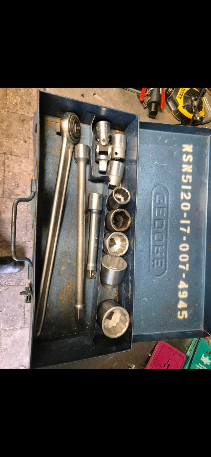 Heavy duty gedore doppenset, Ophalen