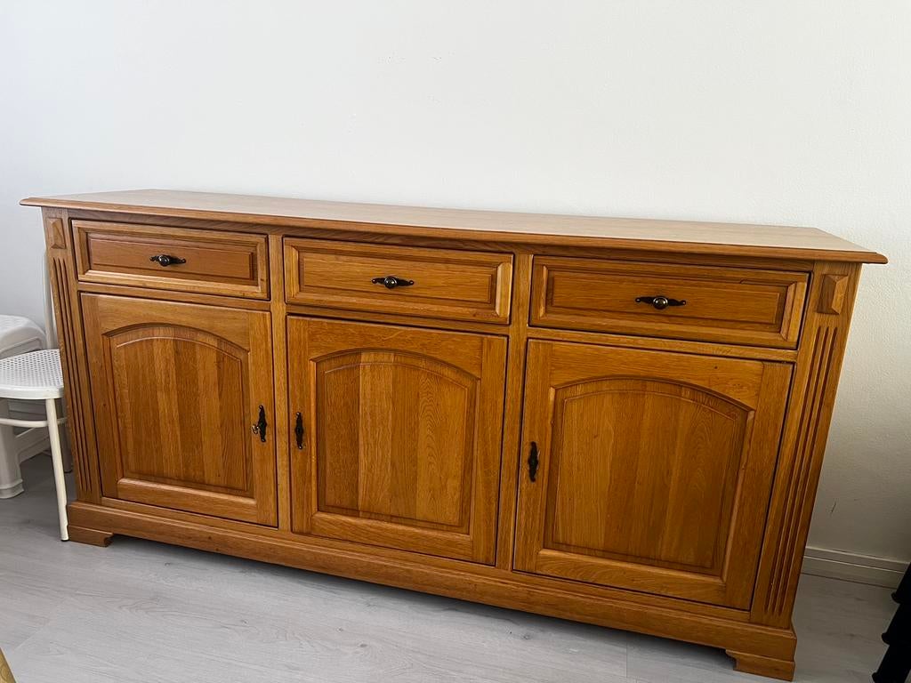 Massief houten dressoir woonkamer kast, Ophalen, Zo goed als nieuw, 75 cm of meer