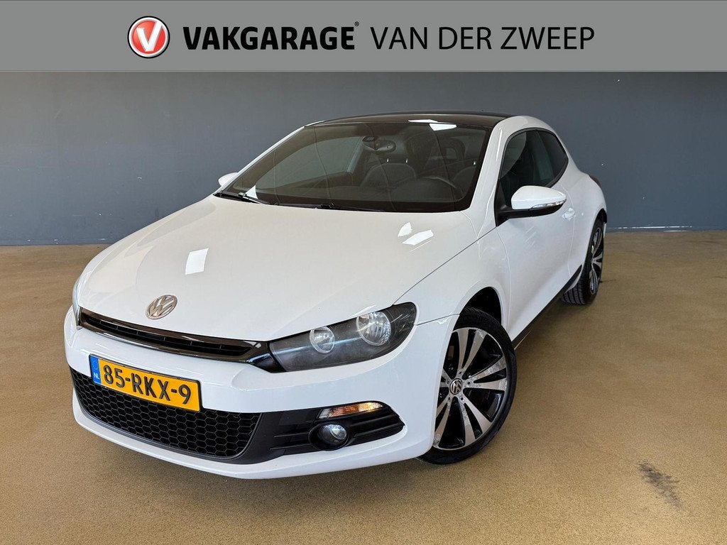 Volkswagen Scirocco 1.4 TSI Edition | PDC | Panorama, Voorwielaandrijving, Euro 5, 15 km/l, Gebruikt