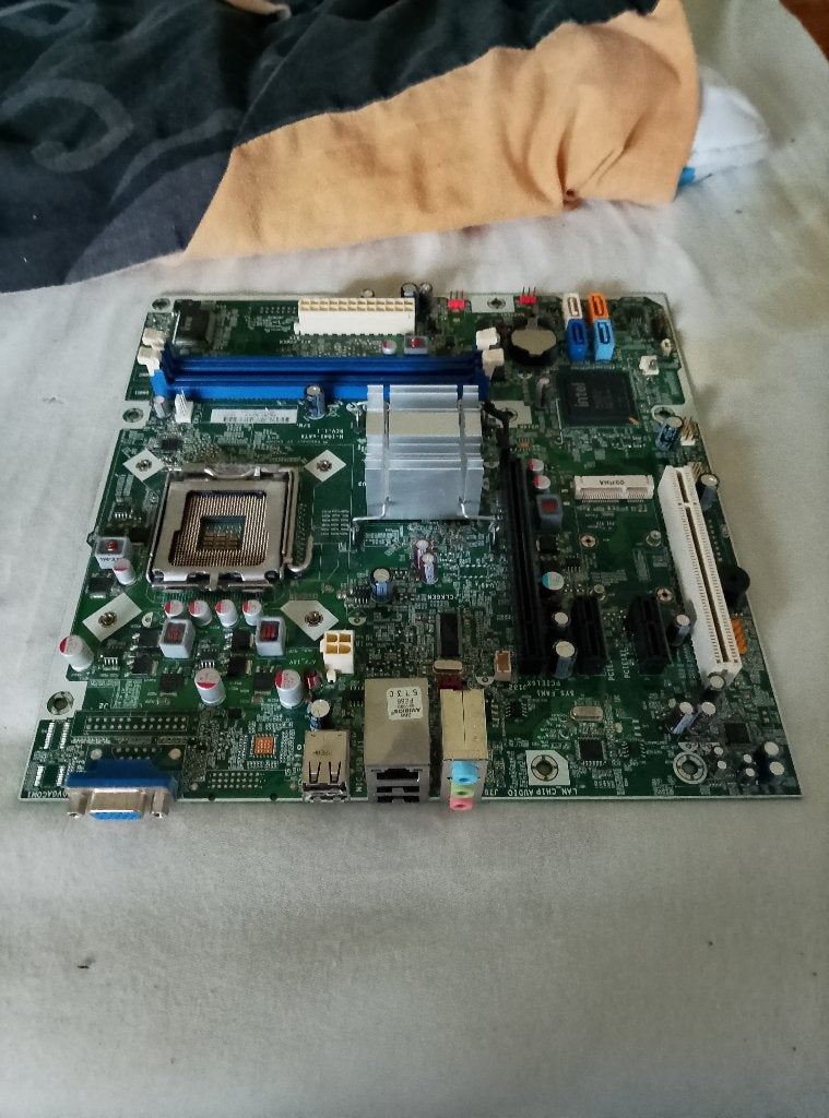 HP / Foxconn H‑IG41, Computers en Software, Moederborden, Gebruikt, Intel, DDR2, Ophalen of Verzenden