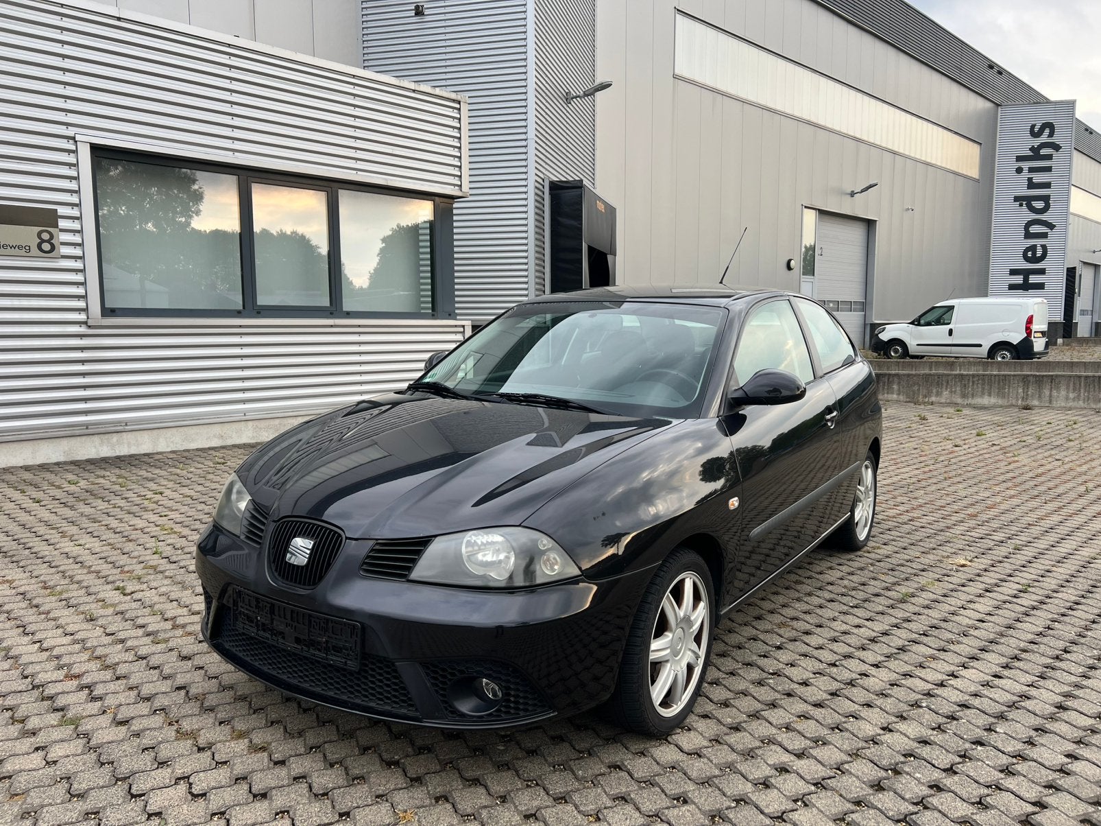 Seat Ibiza 1.4 16V FR pakket zwart Duitse Papieren, Auto's, 4 cilinders, Handgeschakeld, Particulier, 75 pk