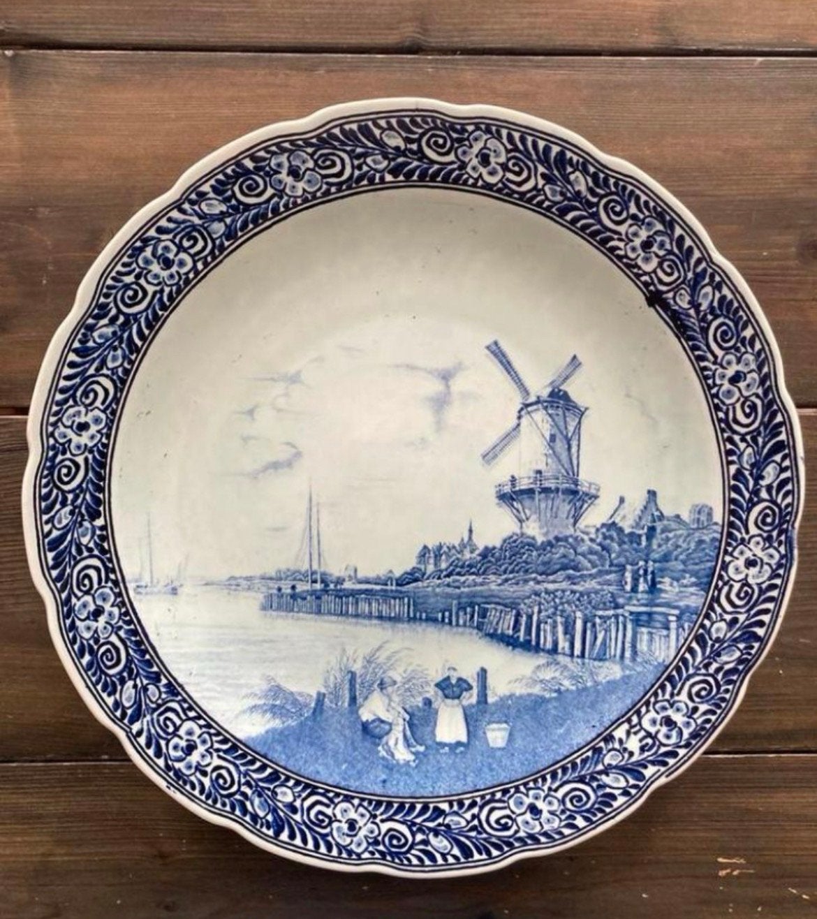 Groot Delfts blauw bord met molen en Hollands landschap, Ophalen