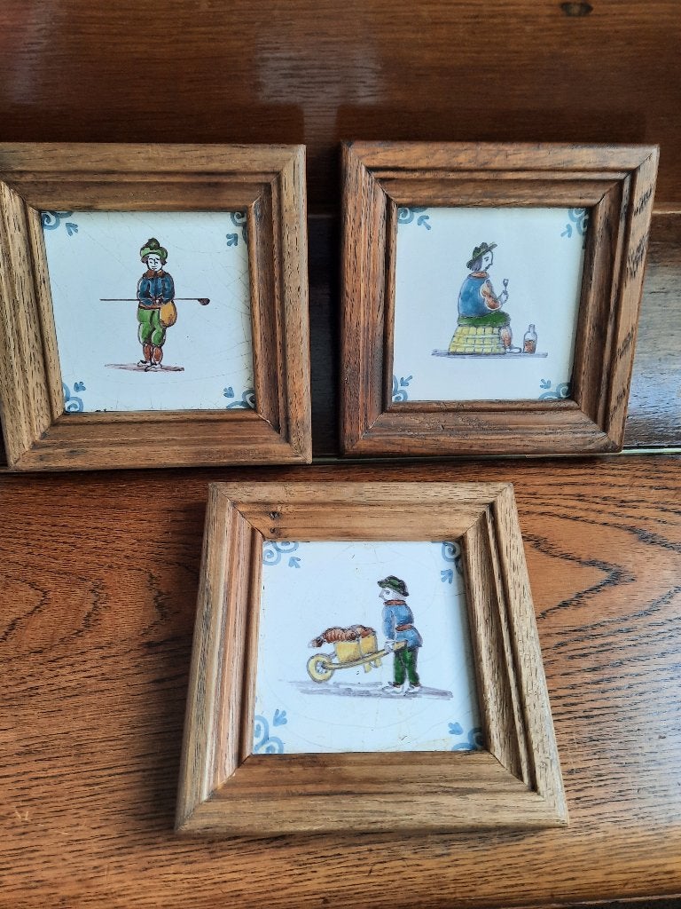 3 Ingelijstje Makkum tegeltjes, Ophalen of Verzenden, Zo goed als nieuw