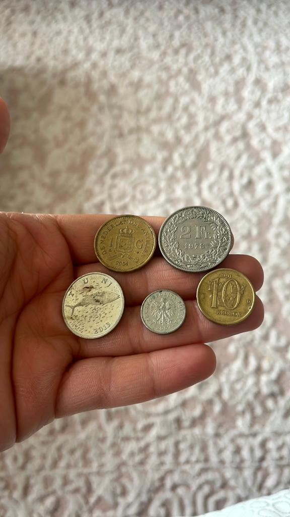 Kleine partij buitenlandse munten, Postzegels en Munten, Munten | Europa | Euromunten, Ophalen of Verzenden, Overige landen, Overige waardes