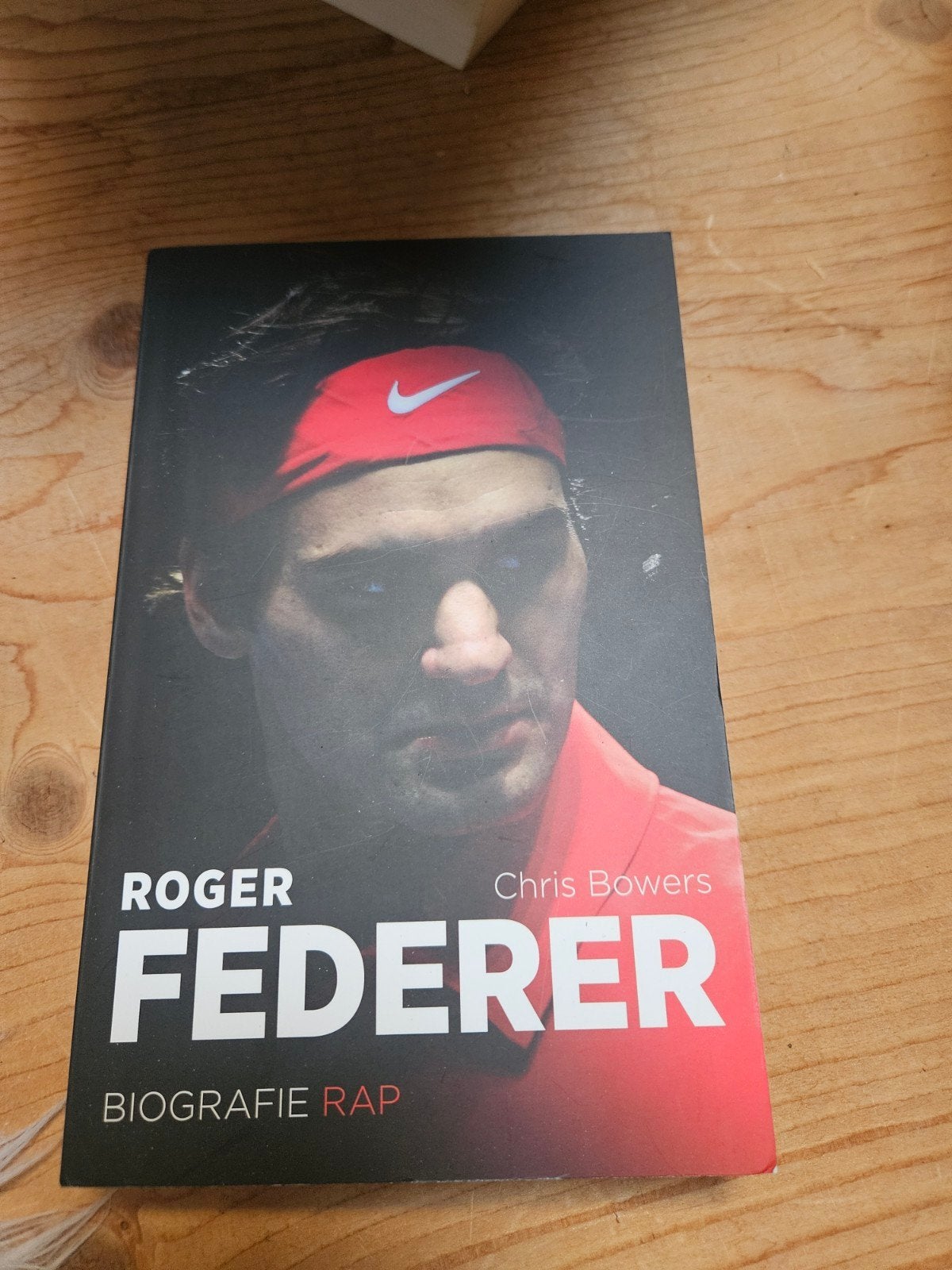 Roger Federer - Biografie door Chris Bowers, Ophalen, Zo goed als nieuw