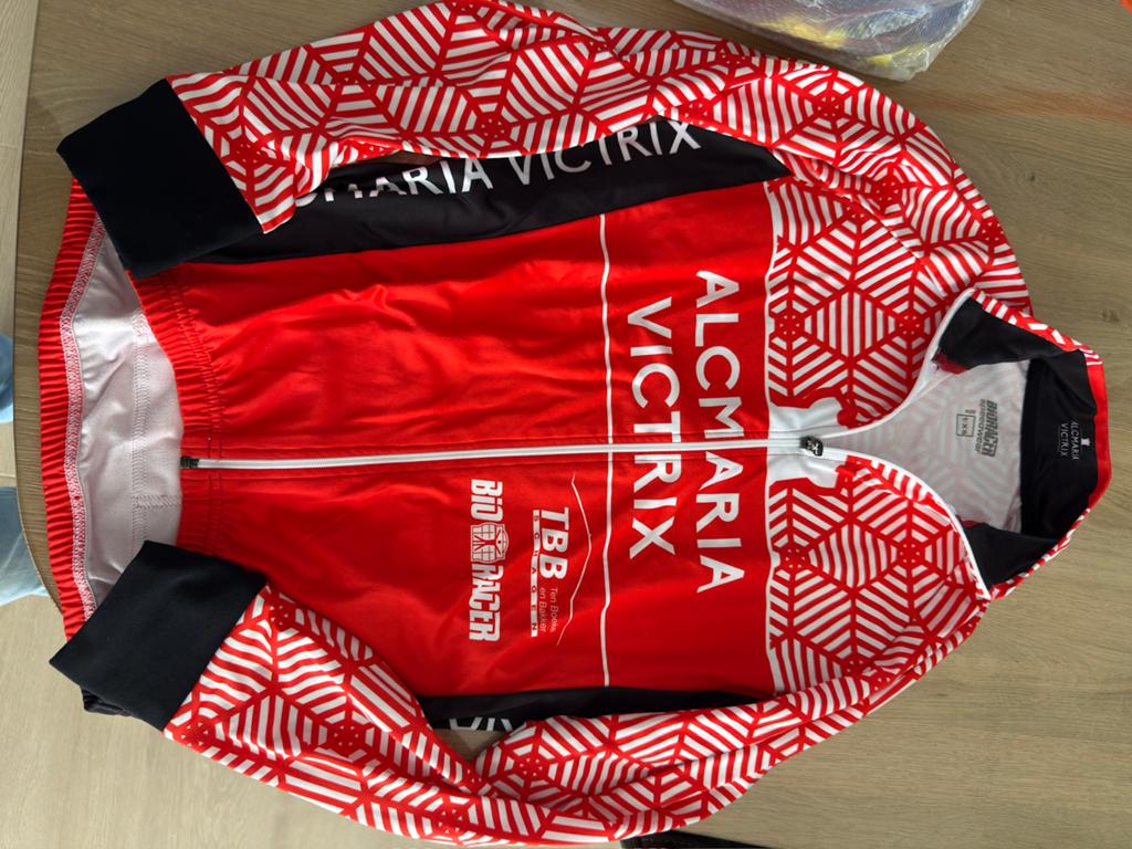 Fietskleding Alcmaria Victrix, Ophalen, Zo goed als nieuw, Jongen of Meisje, Sport- of Zwemkleding