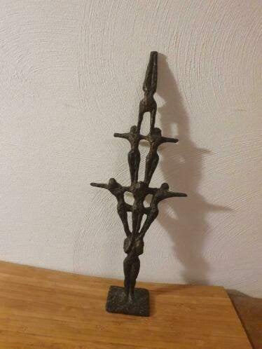 Fraai brons beeld JOHN BIER 7 ACROBATEN HOOG 34 CM, Ophalen