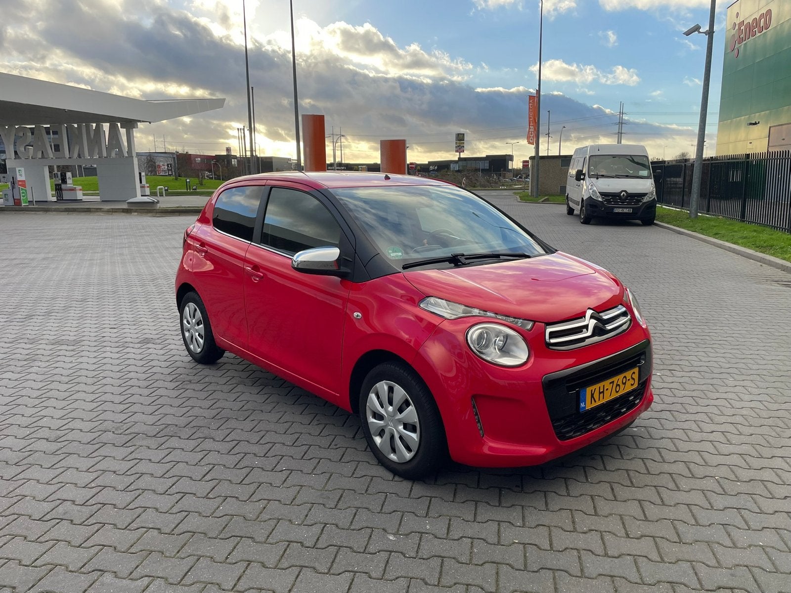 Citroën C1 1.0 VTi Airscape 68PK S&S 5D 2016 Rood, Auto's, Citroën, Voorwielaandrijving, 4 stoelen, C1, Origineel Nederlands