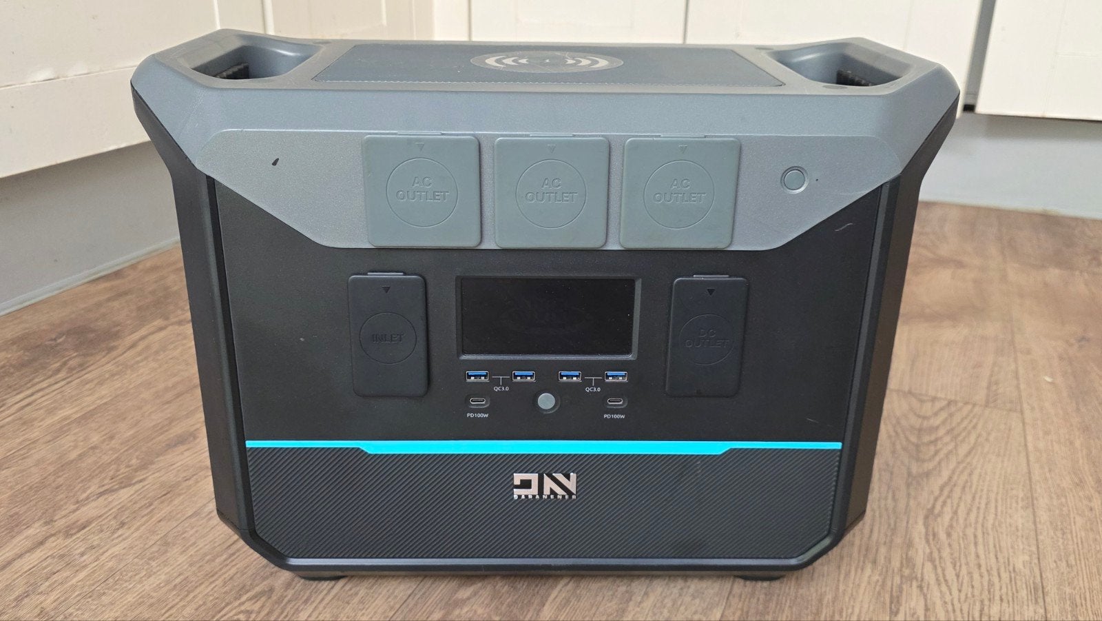 DaranEner NEO 2000 Draagbare PowerStation 2074Wh, Computers en Software, Ophalen of Verzenden, Zo goed als nieuw