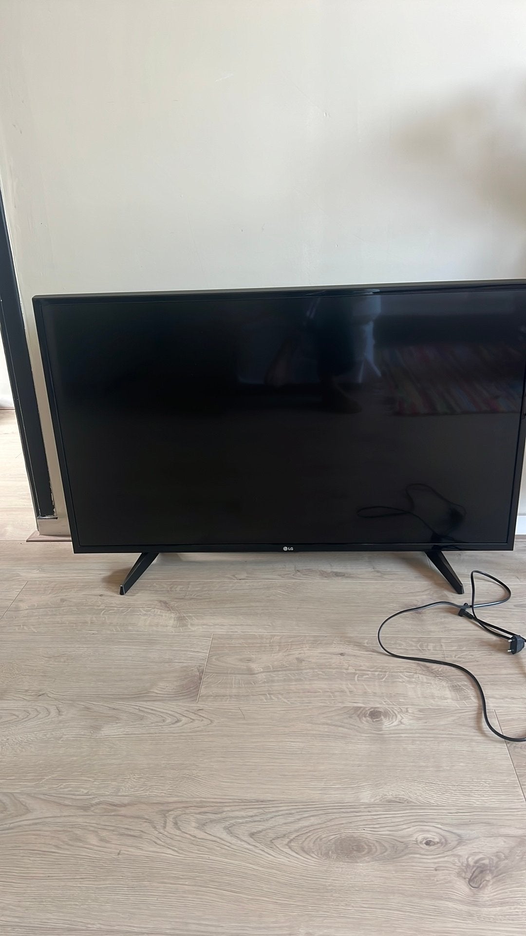 Mooie tv niks mis mee, Audio, Tv en Foto, Televisies, Ophalen, Philips, 50 Hz, Zo goed als nieuw