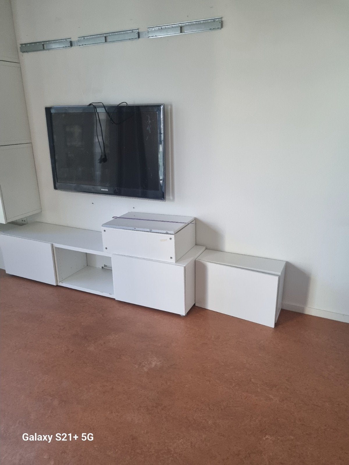 IKEA Glans Wit TV Meubel met Veel Opbergruimte, Ophalen, Overige materialen, Gebruikt, Modern, functioneel