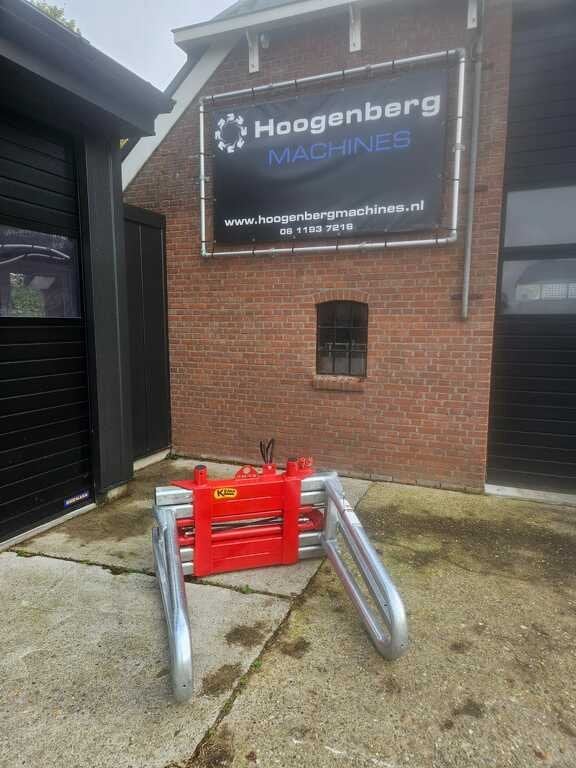 Balenklem Kemp BKS2200 met Weidemann aanbouwdelen