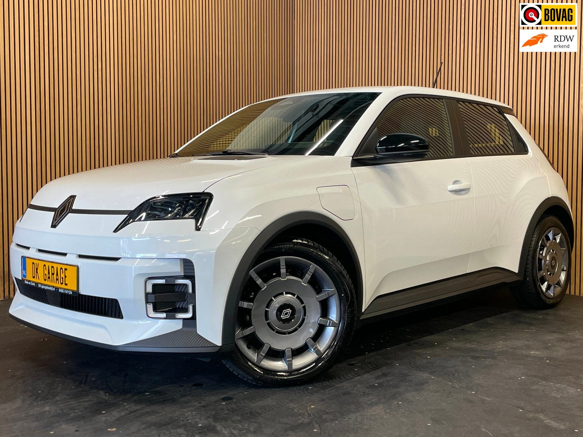 Renault 5 Comfort Range Evolution 52 kWh|410KM WLTP|GROTE AC, Stof, Zwart, 150 pk, Origineel Nederlands