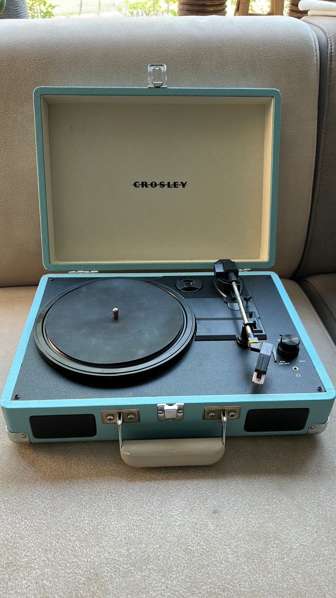 Crosley CR8005A-TU Cruiser, Ophalen of Verzenden, Zo goed als nieuw, Platenspeler, Overige merken