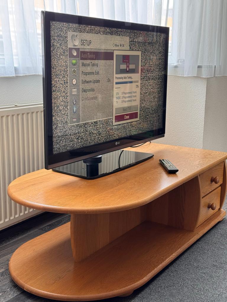 LG 42SL8000 TV met bijpassende tv-meubel, Ophalen, Gebruikt, LCD, 100 Hz