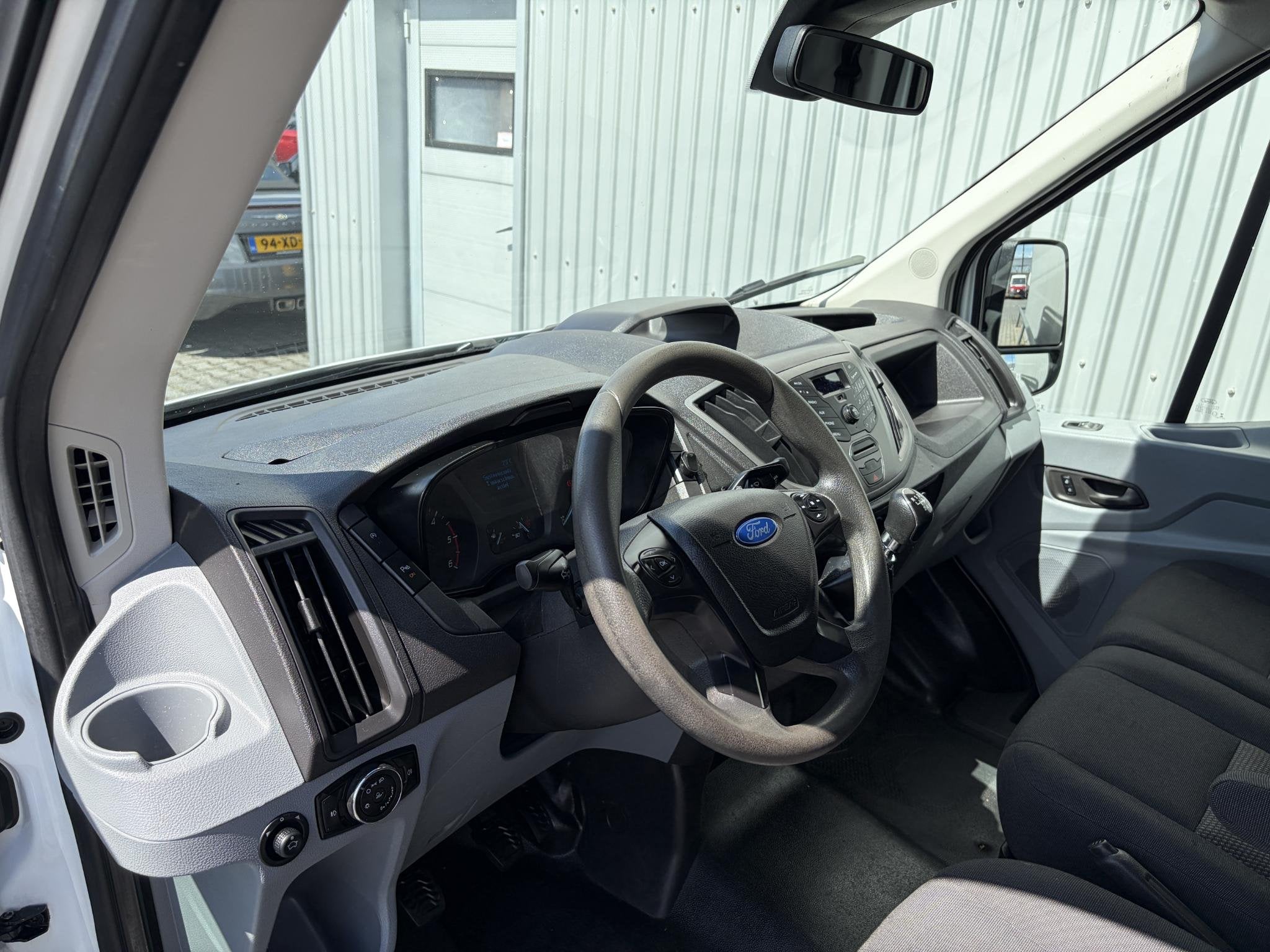 Ford Transit 290 2.2 TDCI L2H2*2X SCHUIF*HAAK*CAM*3-P*IMPERI, Euro 5, Gebruikt, 4 cilinders, 2135 kg
