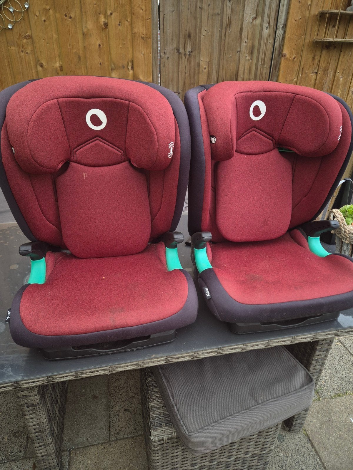 2x Lionelo Neal i-Size Premium Autostoel 100-150 CM Isofix, Autogordel of Isofix, Verstelbare rugleuning, Zo goed als nieuw, 9 t/m 36 kg