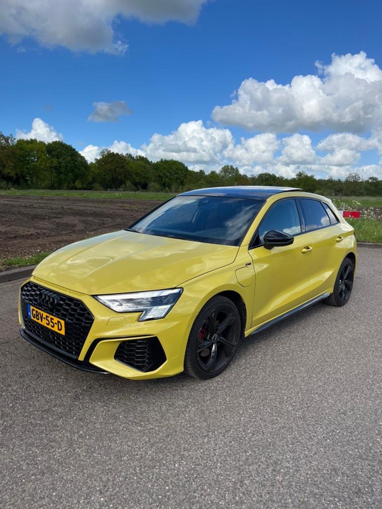 Audi A3 40 Tfsi e 204pk Phev S-tronic 2020 Geel, Auto's, Zwart, 4 cilinders, 1535 kg, 1395 cc