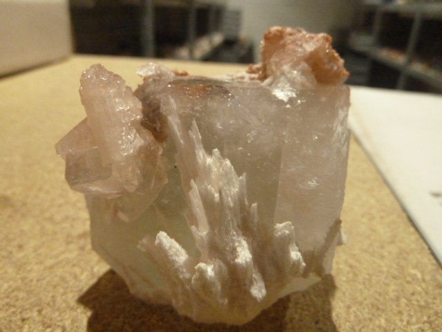 Apofylliet met mordeniet, Verzamelen, Mineralen en Fossielen, Ophalen of Verzenden, Mineraal