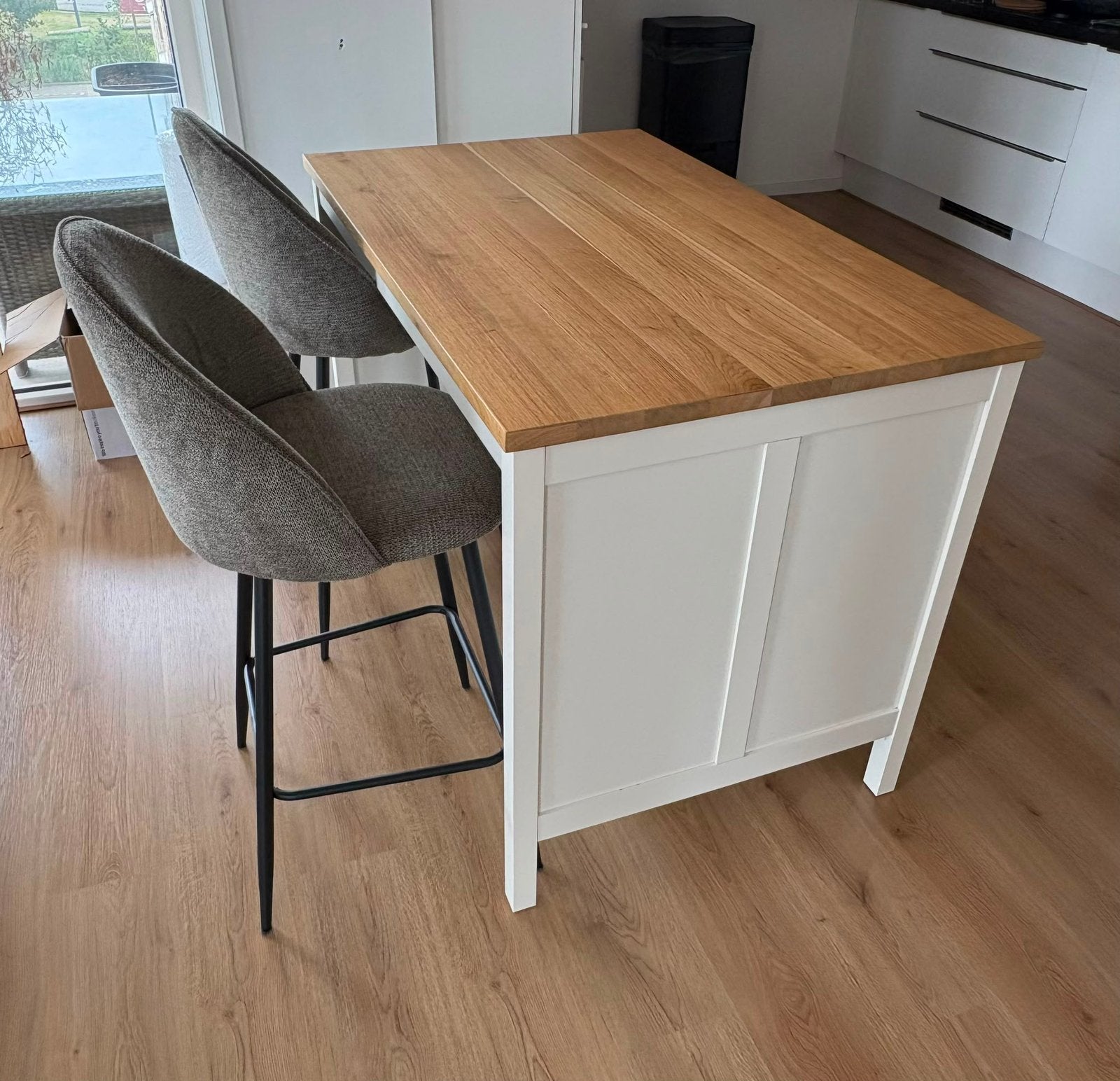TORNVIKEN Keukeneiland, ecru/eiken, 126x77 cm, Huis en Inrichting, Ophalen, 50 tot 100 cm, Zo goed als nieuw, Minder dan 100 cm
