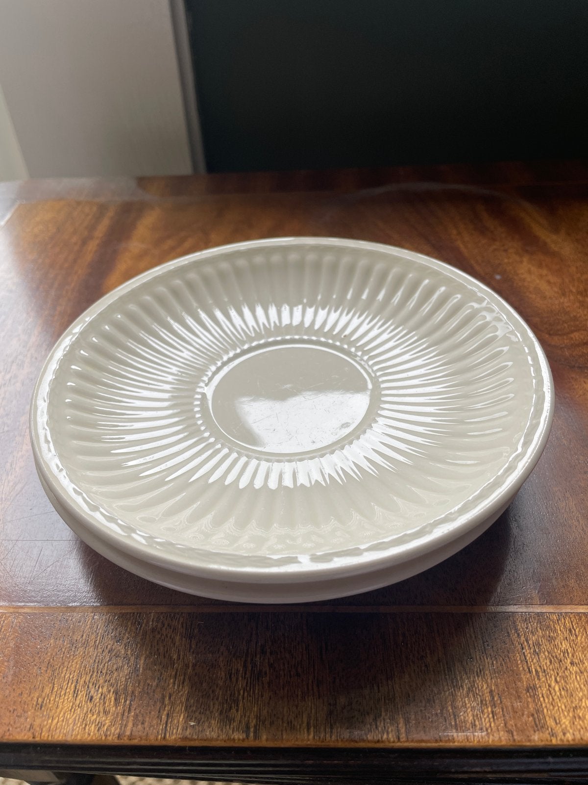 2 Wedgwood Edme schotels - Queens Ware, Ophalen of Verzenden