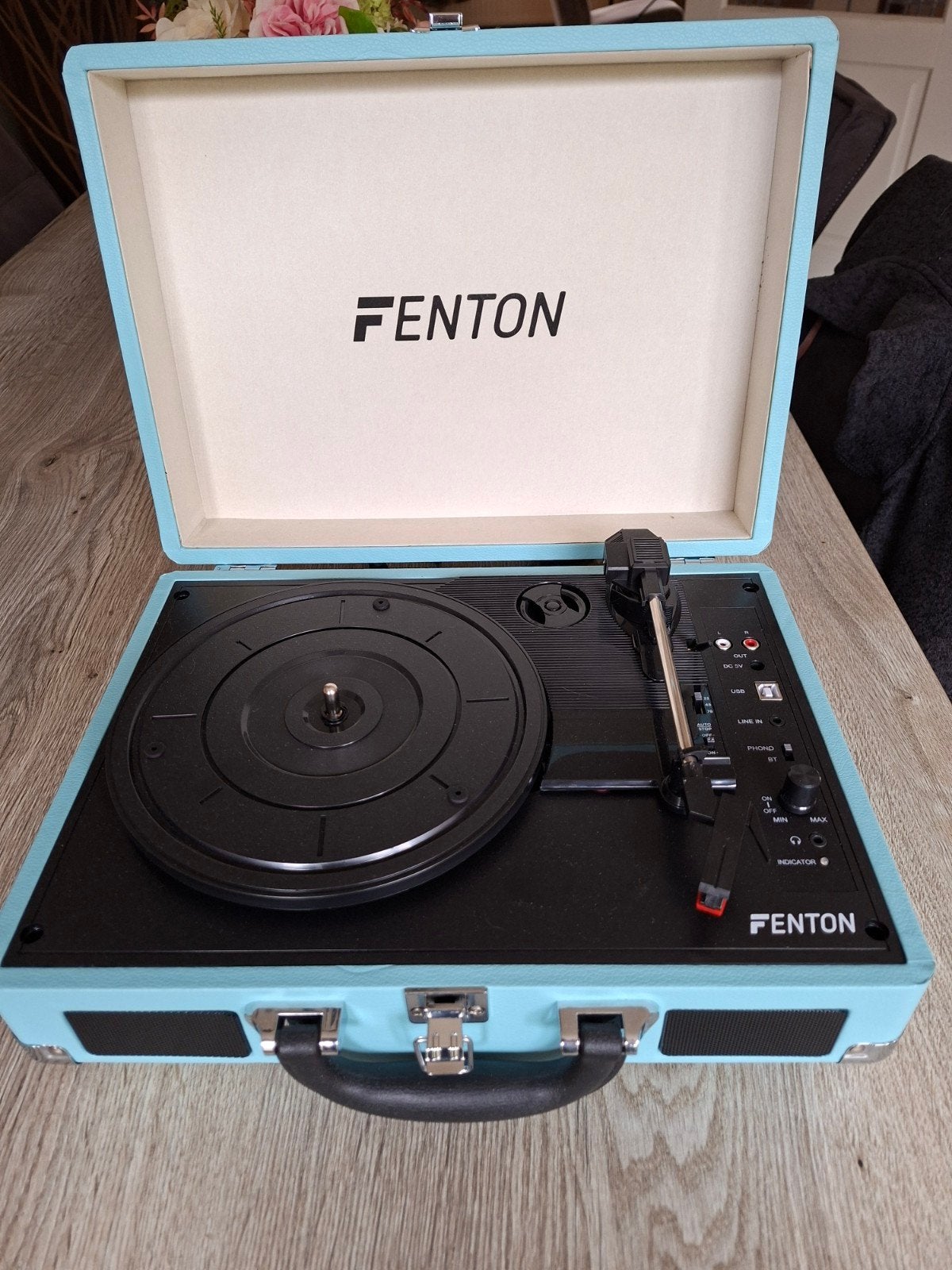 Fenton Platenspeler - Draagbaar en Stijlvol, Zo goed als nieuw, USB-aansluiting, Platenspeler, Ophalen