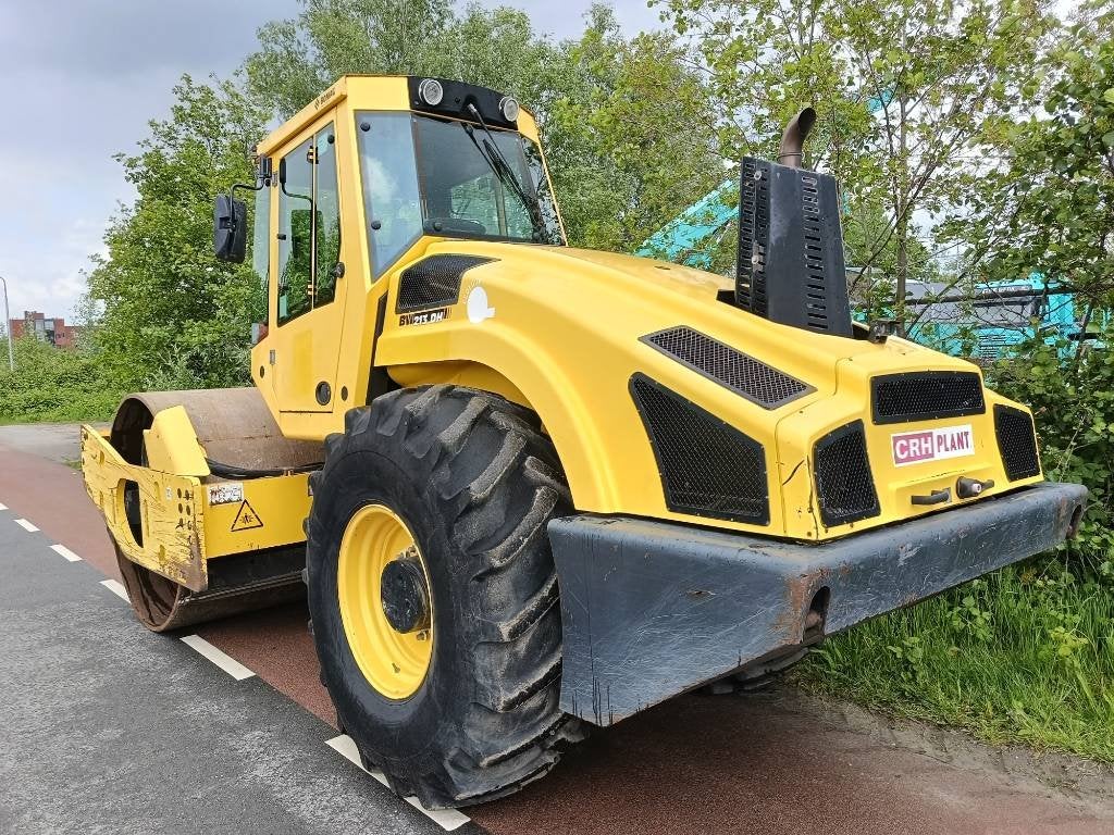 Bomag BW 213 D H-4 i drum compactor roller wals (bj 2015)