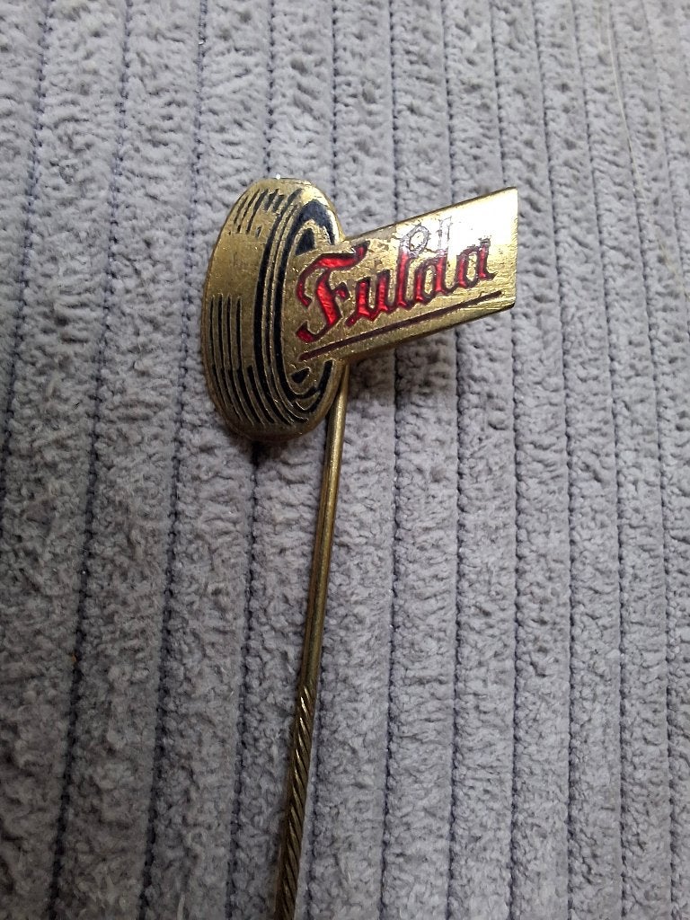Emaille speld Fulda banden, Verzamelen, Ophalen of Verzenden, Overige onderwerpen
